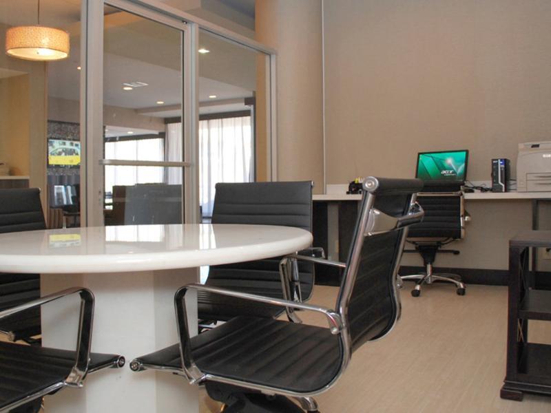 Holiday Inn Express Los Angeles Downtown West, An Ihg Hotel Bagian luar foto